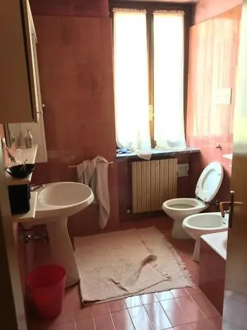 Appartement Porzione Di Casale Con Cortile E Vista Parco à Castellanza 0*,  Italie